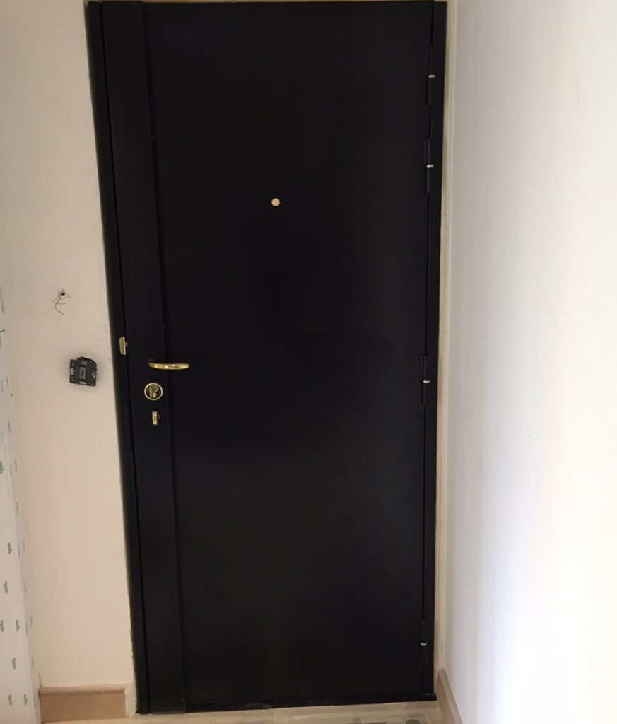 BLINDAGE RAL 9005 MAT (3)