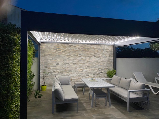 PERGOLA (1)