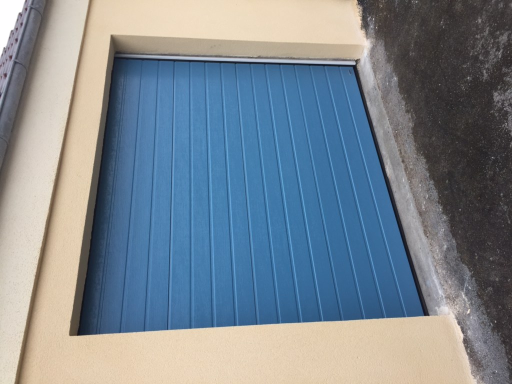 Porte de garage sectionnelle