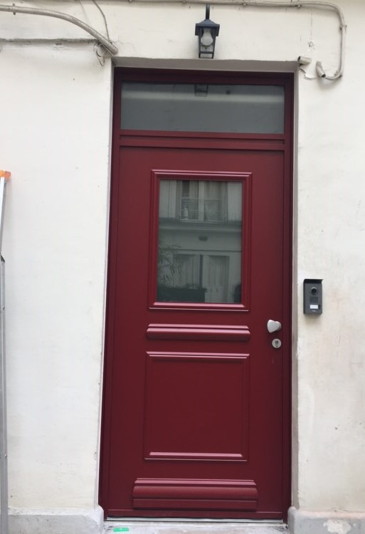 Porte entrée avec interphone (1)